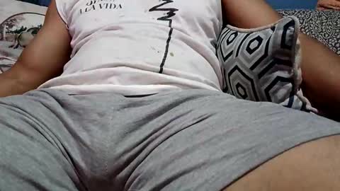 Snapshot of mandrilo7379 chatting on 12-05-25, 06:33 mandrilo7379 online show from 12-05-25, 06:33