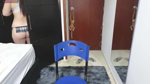 M A N D Y  online show from 02-06-25, 01:05