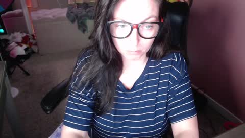 Snapshot of mandybabyxxx chatting on 12-31-24, 01:47 MandyBabyXXX online show from 12-31-24, 01:47