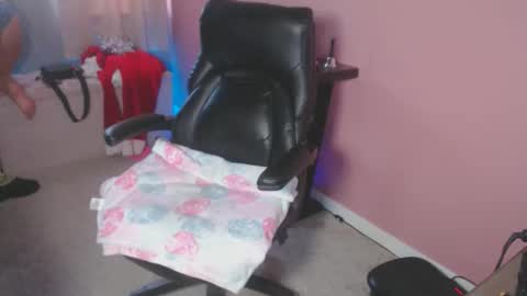 Snapshot of mandybabyxxx chatting on 11-30-25, 07:07 MandyBabyXXX online show from 11-30-25, 07:07