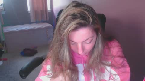 Snapshot of mandybabyxxx chatting on 02-17-26, 10:49 MandyBabyXXX online show from 02-17-26, 10:49