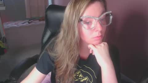 Snapshot of mandybabyxxx chatting on 03-04-26, 11:11 MandyBabyXXX online show from 03-04-26, 11:11