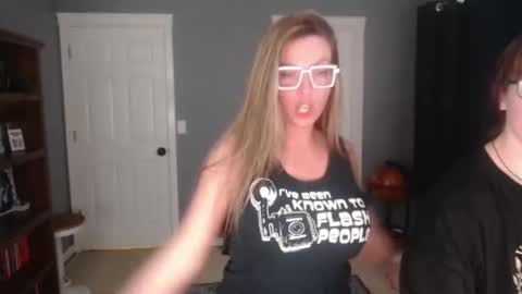 Snapshot of mandybabyxxx chatting on 03-13-26, 10:49 MandyBabyXXX online show from 03-13-26, 10:49