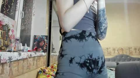 Mandy online show from 03-21-26, 06:44