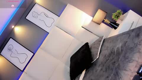 manellyksparklee online show from 11-24-25, 01:00