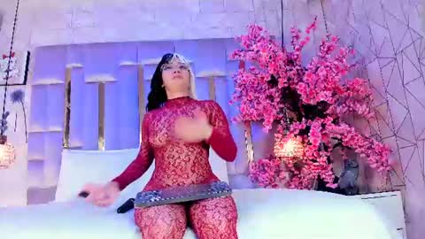 Manelyk online show from 07-26-26, 04:25