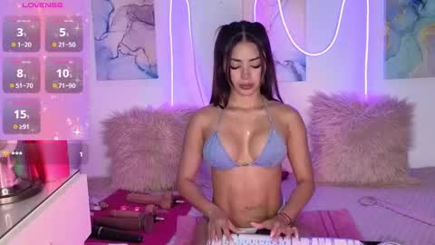 Snapshot of manesummers chatting on 09-23-25, 04:26 Mane Summers online show from 09-23-25, 04:26