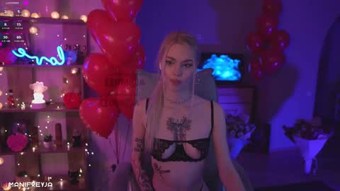 Amelie online show from 02-16-25, 12:41