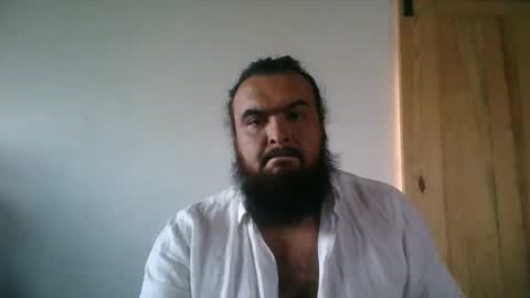 Snapshot of mannhirych chatting on 12-17-25, 06:58 mannhirych online show from 12-17-25, 06:58