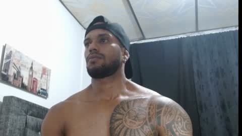 Manolo online show from 02-02-25, 02:06