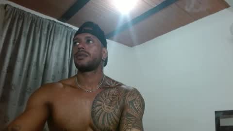 Manolo online show from 10-31-25, 04:41