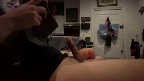 Snapshot of manon69189961 chatting on 09-24-25, 06:28 Far Patience2177 online show from 09-24-25, 06:28