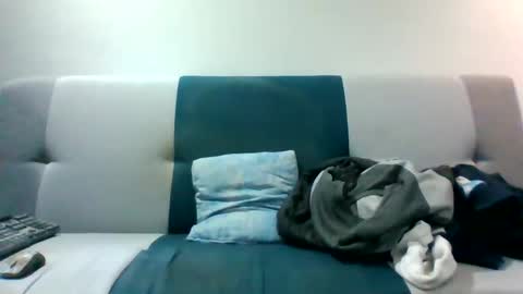 Snapshot of manu00004 chatting on 01-04-25, 10:16 marine lopez online show from 01-04-25, 10:16