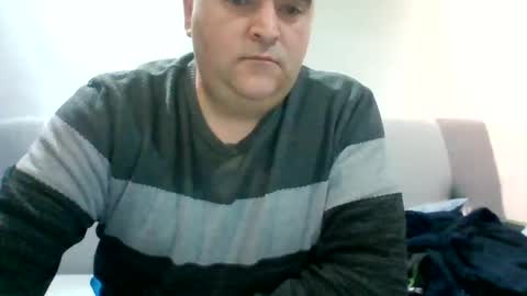 Snapshot of manu00004 chatting on 01-05-25, 06:35 marine lopez online show from 01-05-25, 06:35
