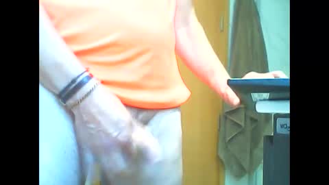 Snapshot of manu_481 chatting on 10-13-25, 02:17 manu_481 online show from 10-13-25, 02:17