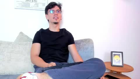 manu online show from 03-18-26, 12:30