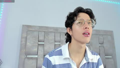 Manuel online show from 12-21-24, 11:55