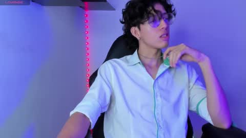 Manuel online show from 02-22-25, 07:25