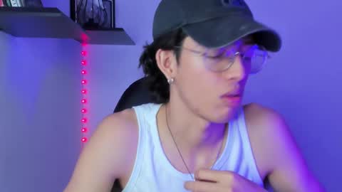 Manuel online show from 02-28-25, 07:56