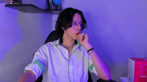 Manuel online show from 11-16-25, 01:55