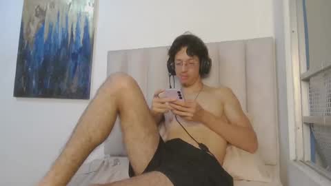 Snapshot of manu_vera8 chatting on 05-25-26, 12:49 Manuel online show from 05-25-26, 12:49