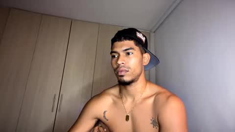 Snapshot of manuel__brown chatting on 12-08-24, 09:35 Manuel online show from 12-08-24, 09:35