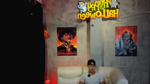 Manuel online show from 10-13-25, 12:43