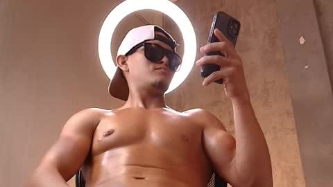 Snapshot of manuel_fpg chatting on 02-23-26, 08:17 Manuel online show from 02-23-26, 08:17