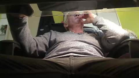 Manu online show from 02-02-25, 01:08