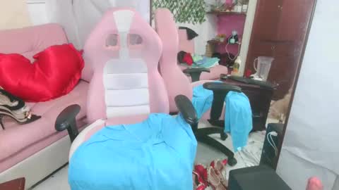 manuhela online show from 12-19-24, 12:56