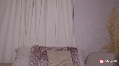 Snapshot of maquiii chatting on 01-21-25, 01:18 Maquii online show from 01-21-25, 01:18