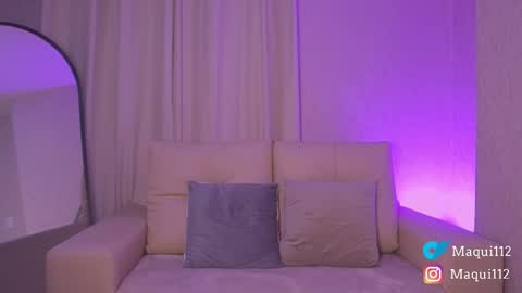 Snapshot of maquiii chatting on 02-18-26, 11:22 Maquii online show from 02-18-26, 11:22