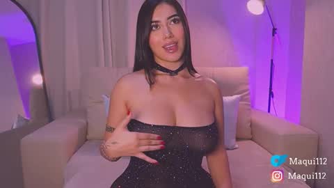 Snapshot of maquiii chatting on 03-04-26, 12:05 Maquii online show from 03-04-26, 12:05