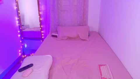     online show from 02-20-26, 07:43