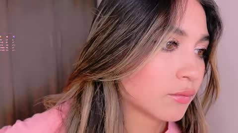 Mara Independent Model online show from 02-26-25, 03:30