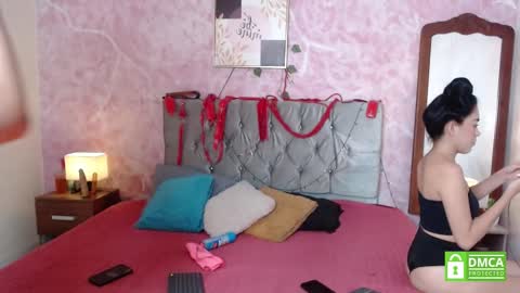 Snapshot of mara__rosse chatting on 10-07-25, 02:09 mara__rosse online show from 10-07-25, 02:09
