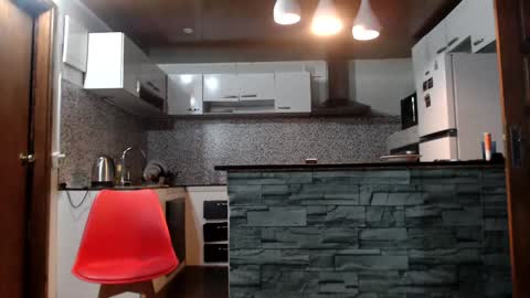 Snapshot of mara_david chatting on 12-19-24, 01:28 coshitaxxx online show from 12-19-24, 01:28