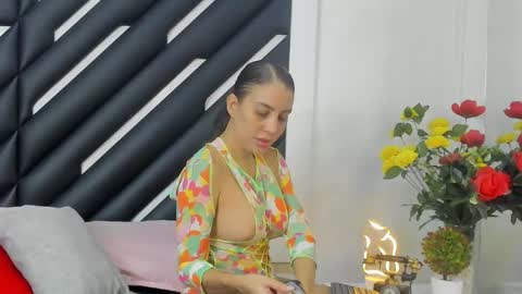 Mara  online show from 10-06-25, 08:06