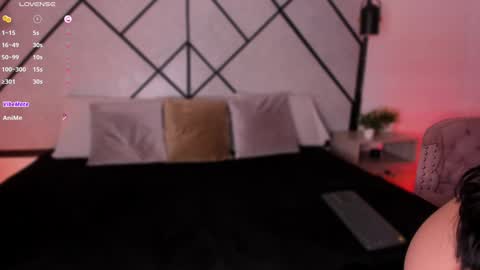 Snapshot of mara_martinez chatting on 02-03-25, 04:46 online show from 02-03-25, 04:46