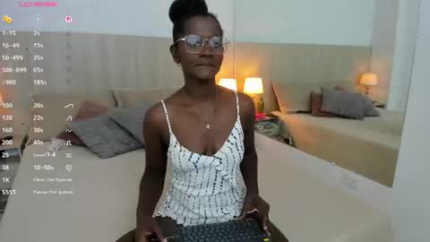 Mara Sinclair online show from 07-13-26, 07:27