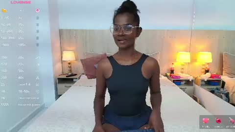 Mara Sinclair online show from 07-28-26, 07:39