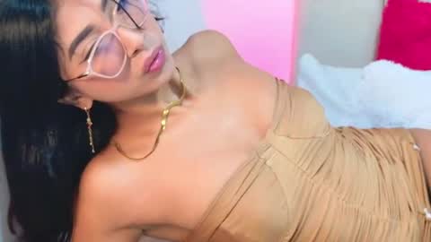 maraa_fox online show from 10-29-25, 10:33