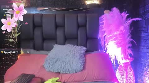 maraa_rivera online show from 12-15-25, 07:40