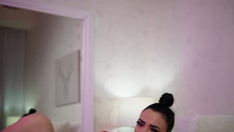 Snapshot of maraciel chatting on 12-25-24, 03:40  Mara  online show from 12-25-24, 03:40