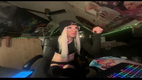 mara jade online show from 10-28-25, 10:30