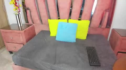 Marakarly online show from 04-21-26, 02:56