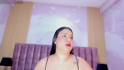 Snapshot of maralinette22 chatting on 05-14-26, 11:17 maralinette22 online show from 05-14-26, 11:17