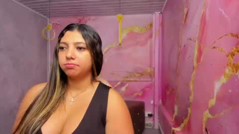 Snapshot of maraluna_ chatting on 07-28-26, 11:28 Maraluna online show from 07-28-26, 11:28