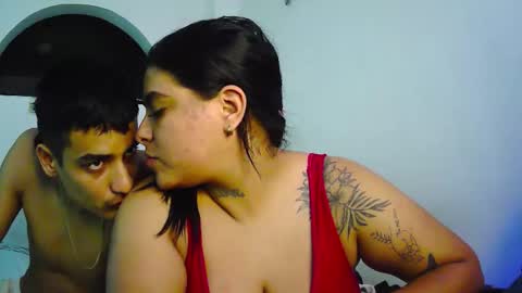 Snapshot of marany01 chatting on 10-23-25, 04:12 marany01 online show from 10-23-25, 04:12