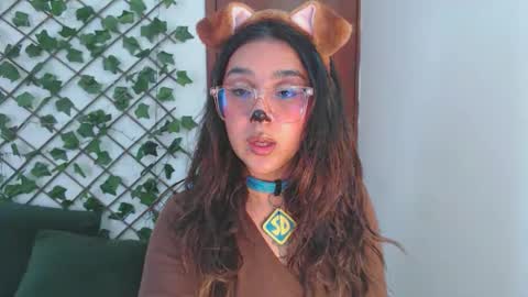 Marcela  online show from 10-31-25, 04:19